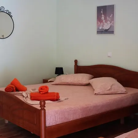 Pensión Freddie' S Bungalows Himare Fshat