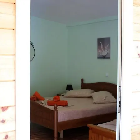 Freddie' S Bungalows * Himare Fshat